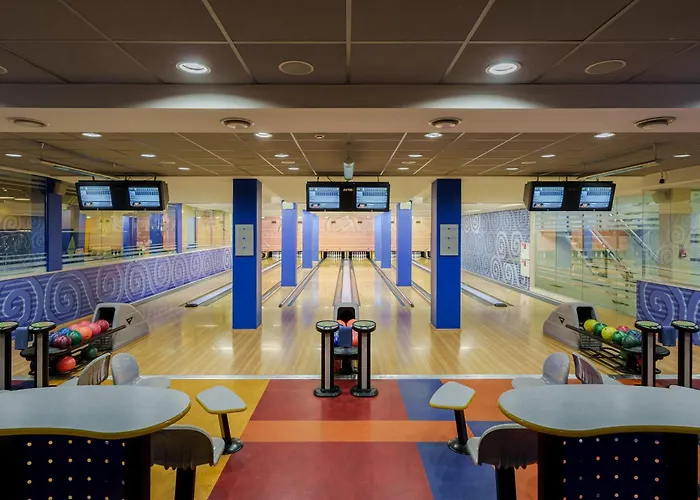 Islande With Free Parking Hotel 4*