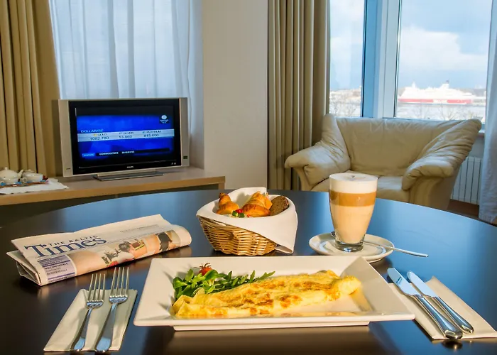 Islande With Free Parking Hotel Riga