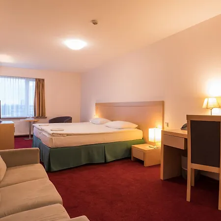 Islande With Free Parking Riga