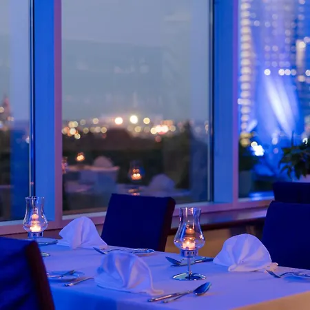 Hotell Islande With Free Parking Riga