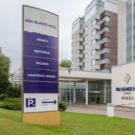 Islande With Free Parking מלון ריגה