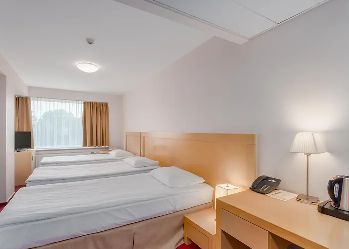 Ξενοδοχείο Islande With Free Parking