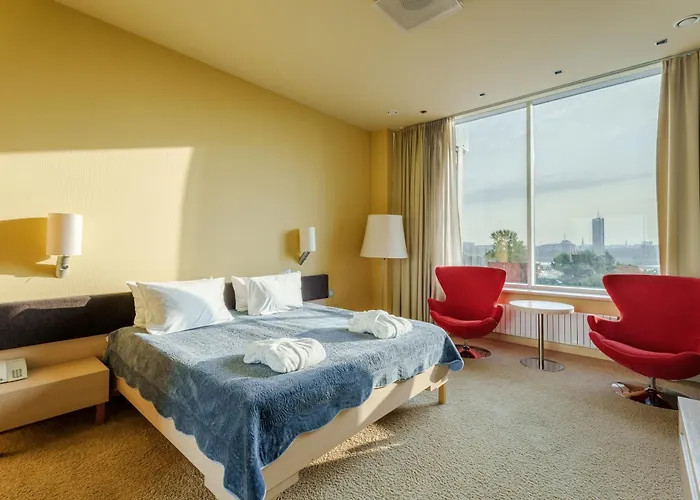 Islande With Free Parking Hotel Riga