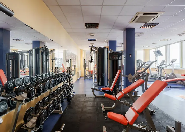 Islande With Free Parking Ryga