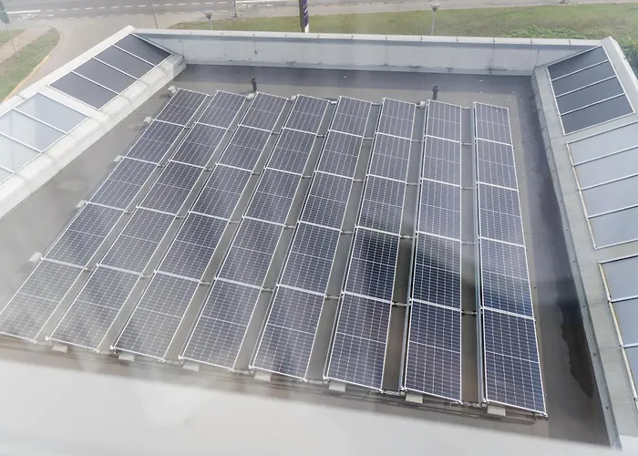 Islande With Free Parking