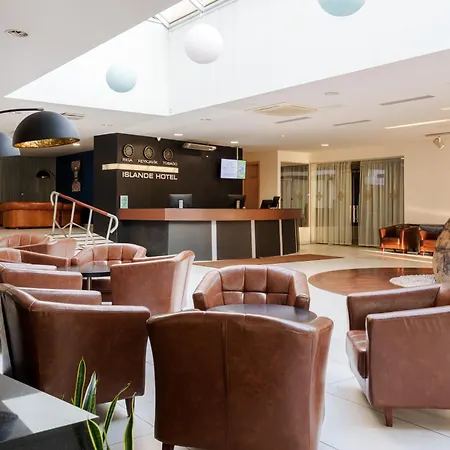 Islande With Free Parking Hotel 4*