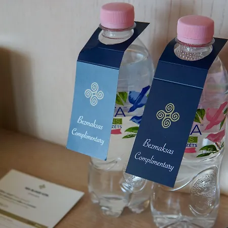 Islande With Free Parking Riga