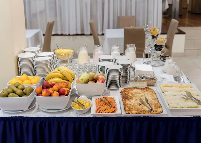 Islande With Free Parking ホテル 4*